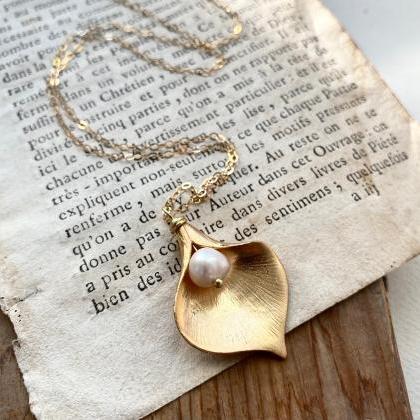 Gold Calla Lily Necklace With White Pearl Bridal..