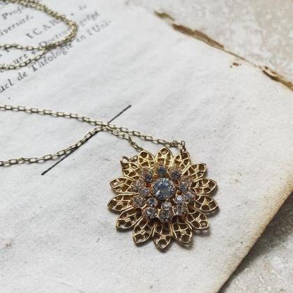 Rhinestone Flower Necklace Gold Filigree Pendant..