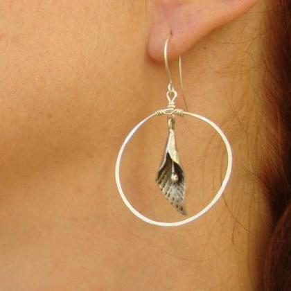 Silver Calla Lily Hoop Earrings Flower Jewelry..