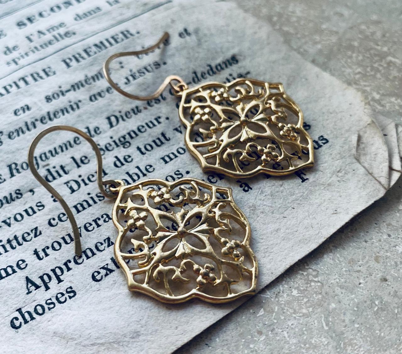 Gold Floral Pendant Earrings Metalworked Jewelry Rhodium Vintage