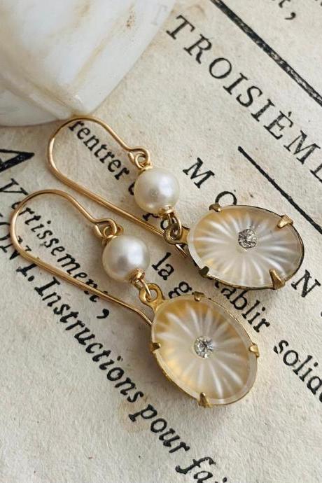 Rhinestone Oval Earrings With Pearl White Clear Crystal Gold Vintage Style Rhinestone Weddings Bridal Mothers Day Gifts Estate Jewelry 