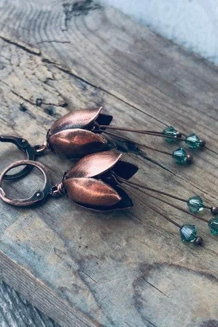 Copper Tulip Earrings with Seafoam Green Crystal Copper Jewelry Flower Jewelry Shabby Chic Bridal Jewelry Bridesmaid Earrings Woodland 